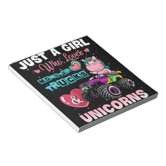 Gewoon een meisje dat van Monster Trucks houdt en  Notitieblok (Schuin)