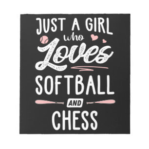 Gewoon een meisje dat van Softball houdt en schaaf Notitieblok