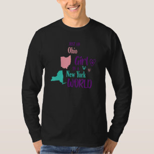 Gewoon een Ohio-meisje in een New York World T-shirt