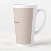 Gewoon eenvoudige professionele moderne vormgeving latte mok (Rechts)