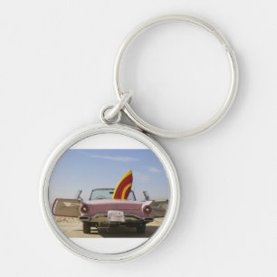 Gewoon gehuwd bord en surfboard sleutelhanger