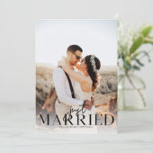 Gewoon gehuwde foto zwarte Typografie Aankondiging (Staand voorkant)