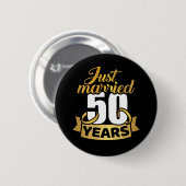 Gewoon getrouwd 50 jaar gouden bruiloft ronde button 5,7 cm (Voorkant /achterkant)