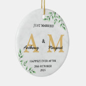 Gewoon getrouwd monogram Names Mr & Mrs. 2022 Keramisch Ornament (Rechts)