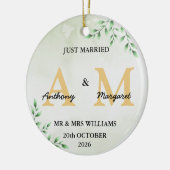 Gewoon getrouwd monogram Names Mr & Mrs. 2022 Keramisch Ornament (Links)