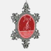 Gewoon Ride Vrouw Cyclist Snowflake Ornament (Links)