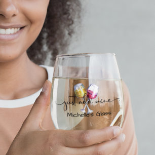 Gewoon wijn toevoegen wijnglas zonder voet