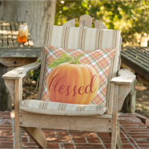 Gezegende Herfst Oogst Pompoen Op Gingham Buitenkussen