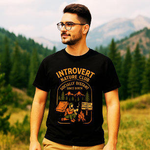 Gezellige bos ontsnapping voor stille zielen t-shirt