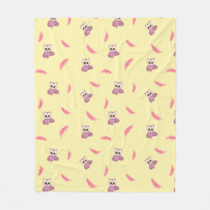 Gezellige gele babydeken met uilen en veren fleece deken