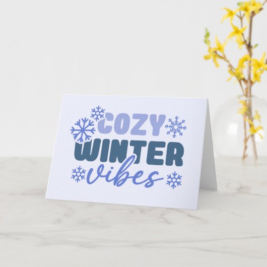 Gezellige Winter Vibes - Snowflake Typografie Kaart (Gele Bloem)