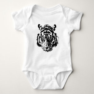 Gezicht in Tiger Romper