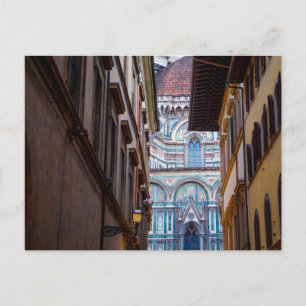 Gezicht op de Duomo vanuit een straat, Florence, I Briefkaart