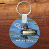 Gezinshereniging Humoureus Duck op Lake Event Sleutelhanger (Voorkant)