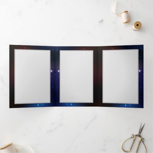 Ggloeiende nachtvlinders drieluik wenskaart (Binnen)