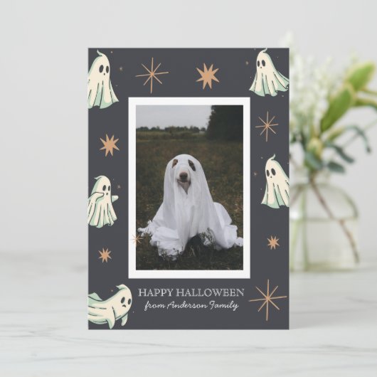 Ghost Halloween Spooktacular Familie Foto Feestdagenkaart (Staand voorkant)