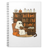 Ghost Reading in Cozy Halloween Library Classic T- Notitieboek (Voorkant)