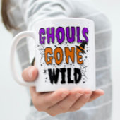 Ghouls est devenu sauvage Mug d'Halloween moderne