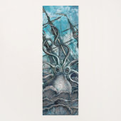 Giant Octopus Blue Zee Monster Sailboot Monogram Yogamat (Achterkant)