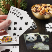 Giant Panda rusteert tegen bomen Pokerkaarten (Insitu)