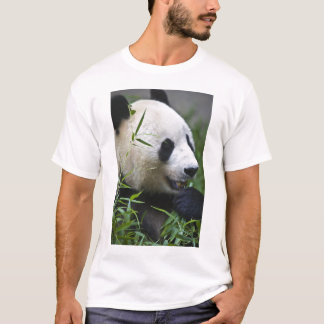 Giant Panda T-shirt