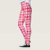 Giante Stippen uit de middeleeuwen, Fuchsia Pink e Leggings (Links)