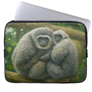 Gibbon Companions - Emotioneel wildlifeportret Laptop Sleeve