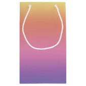 Gift Bag - Horizontale regenboogstrips Klein Cadeauzakje (Achterkant)