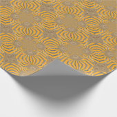 Gilded Zephyr: Elegantie in Gouden Geel & Chrome Cadeaupapier (Hoek)