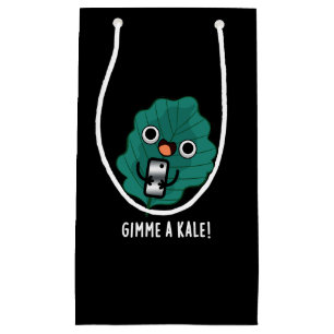 Gimme A Kale Funny Veggie Pun Dark BG Klein Cadeauzakje