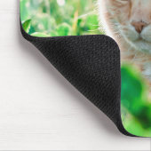 Ginger Kat met groene ogen in gras Muismat (Hoek)