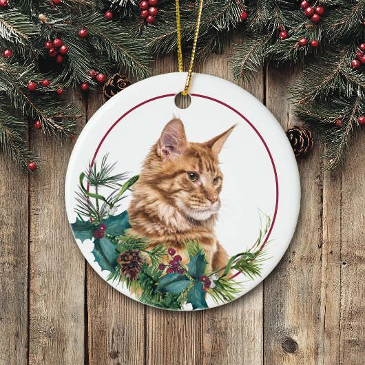 Ginger Maine Coon Cat Evergreen Berry Wreath Keramisch Ornament