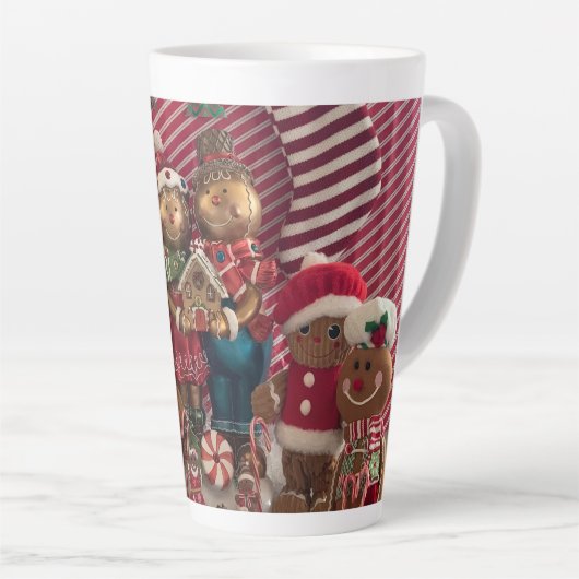 Gingerbread famille latte mug (Angle droit)