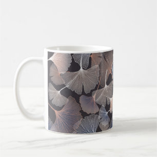 Ginkgo bladeren: elegant natuurlijk patroon. koffiemok