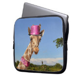 Giraffe dans sac électronique casquette rose brill (devant gauche)