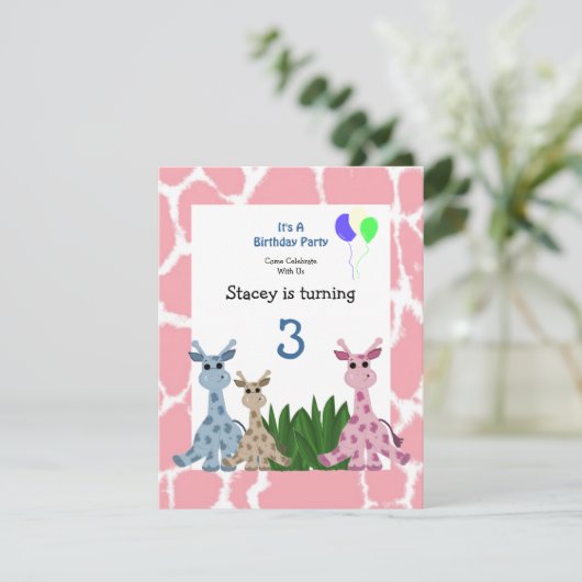 Giraffe dierdag uitnodiging (Staand voorkant)