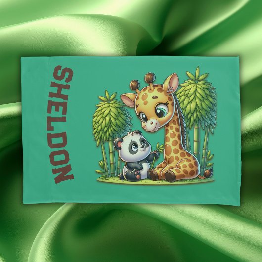 Giraffe en Panda Monogrammed Naam | Kussensloop