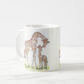 Giraffe et son veau design sur une Mug / Coupe (Devant gauche)