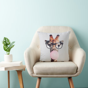 Giraffe Het dragen van een bril blazen bubble gum Kussen