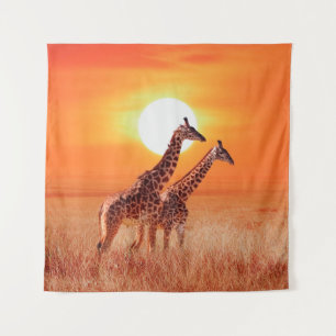 Giraffe in de Afrikaanse savanne tegen de achtergr Wandkleed