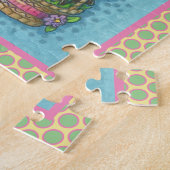 GIRAFFE IN SPRING EASTER BONNET, EGG BASKET PUZZLE LEGPUZZEL (Zijkant)