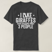 Giraffe Introvert Funny Cute Giraffe T-shirt (Design voorkant)