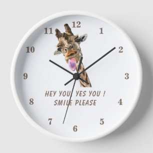 Giraffe Joueuse Drôle Cadeau Horloge - Texte perso
