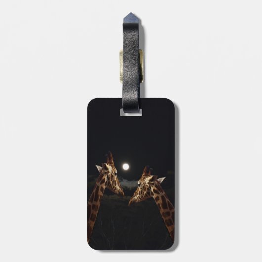 Giraffe Love in the Moonlight Bagagelabel (Achterkant verticaal)