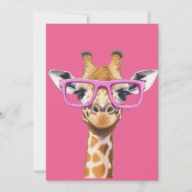 Giraffe met roze bril