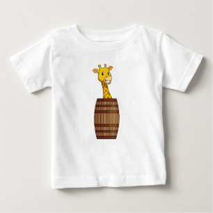 Giraffe met vat