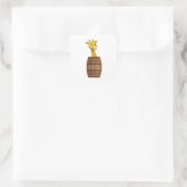 Giraffe met vat vierkante sticker (Tas)