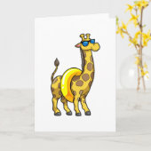 Giraffe op het strand met zwemband en zonnebril kaart (Gele Bloem)