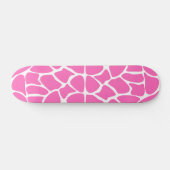 Giraffe Print Pattern in Bright Pink. Skateboard (Horizontaal)