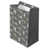 Giraffe & Regenboog Gift Bag Medium Cadeauzakje (Voorkant Gekanteld)
